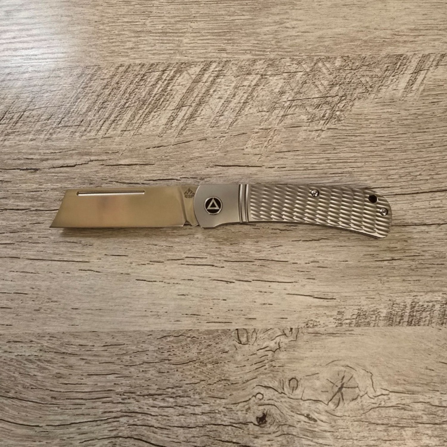 Bladebinge - TPK Exclusive QSP hedgehog jigged titanium M390