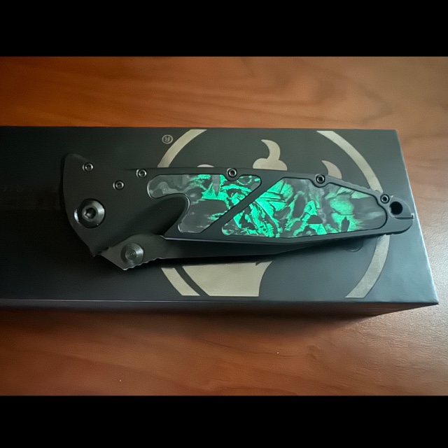 Bladebinge - *PRICE DROP* Microtech socom elite signature series