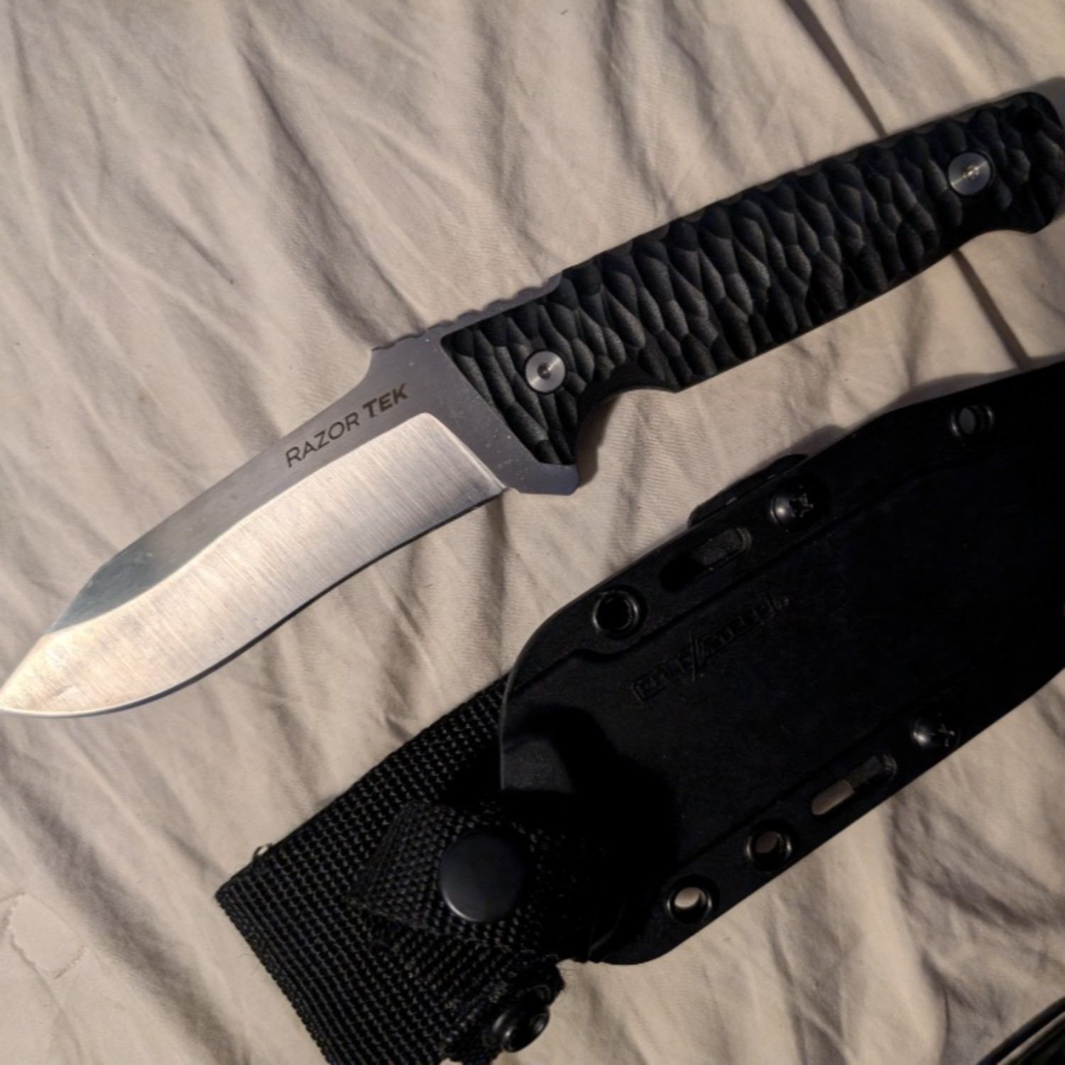 Bladebinge - Cold Steel Razor Tek 5