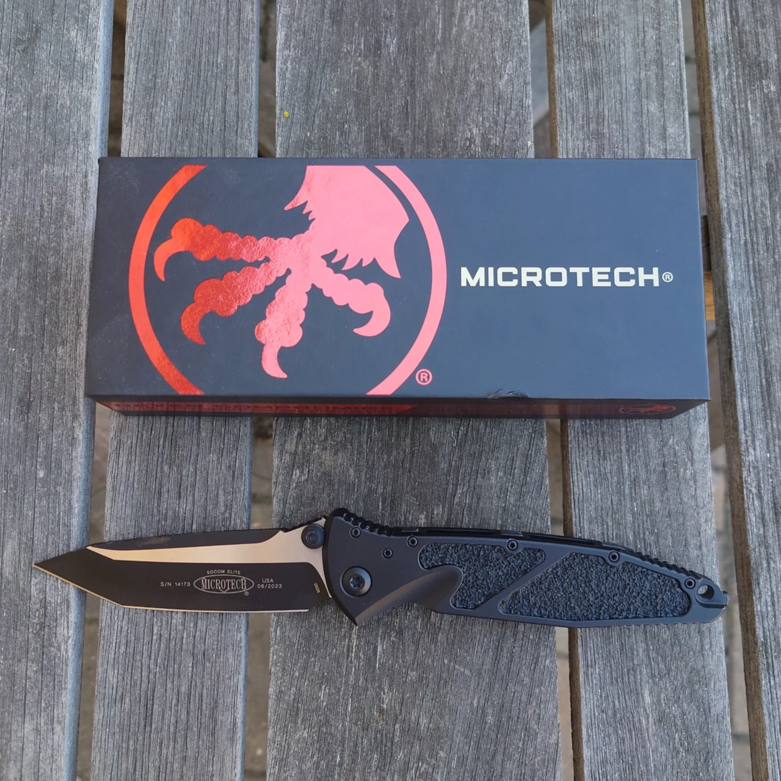 Bladebinge - Microtech SOCOM Elite Black Tanto/Black Handle BLEM