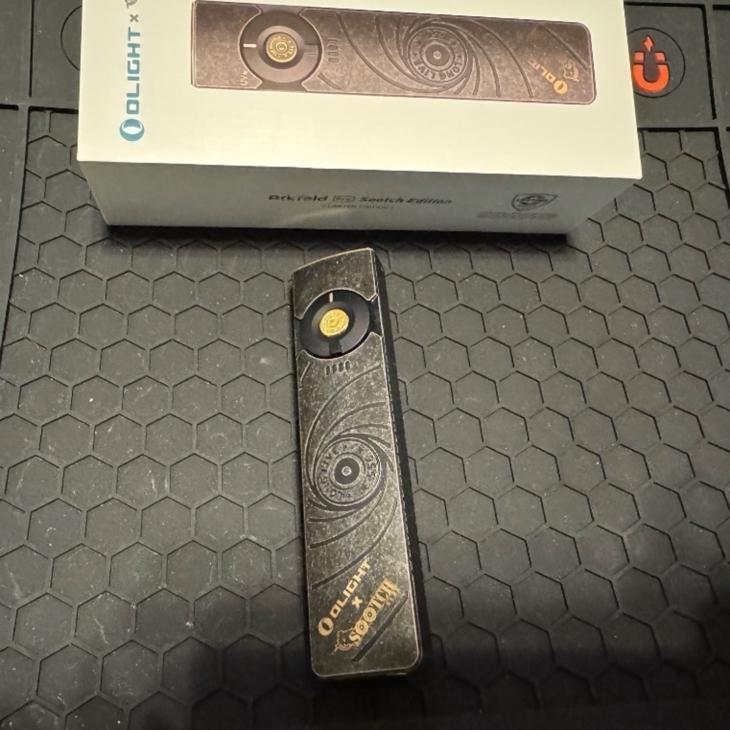 Bladebinge - Olight Sootch Arkfeld Pro Limited Edition Serial