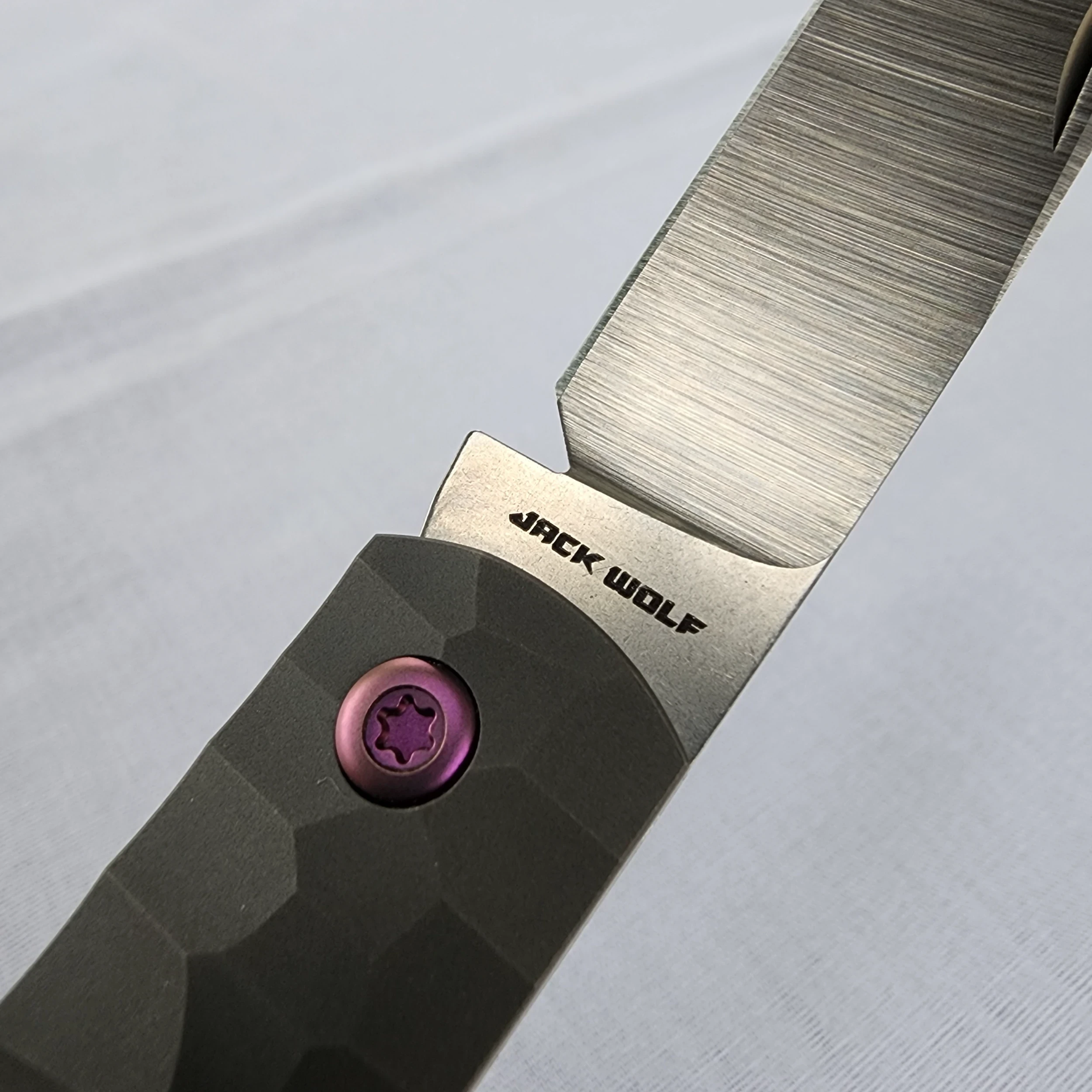 Bladebinge - Jack Wolf Knives - Venom Jack - S90V Titanium Rock