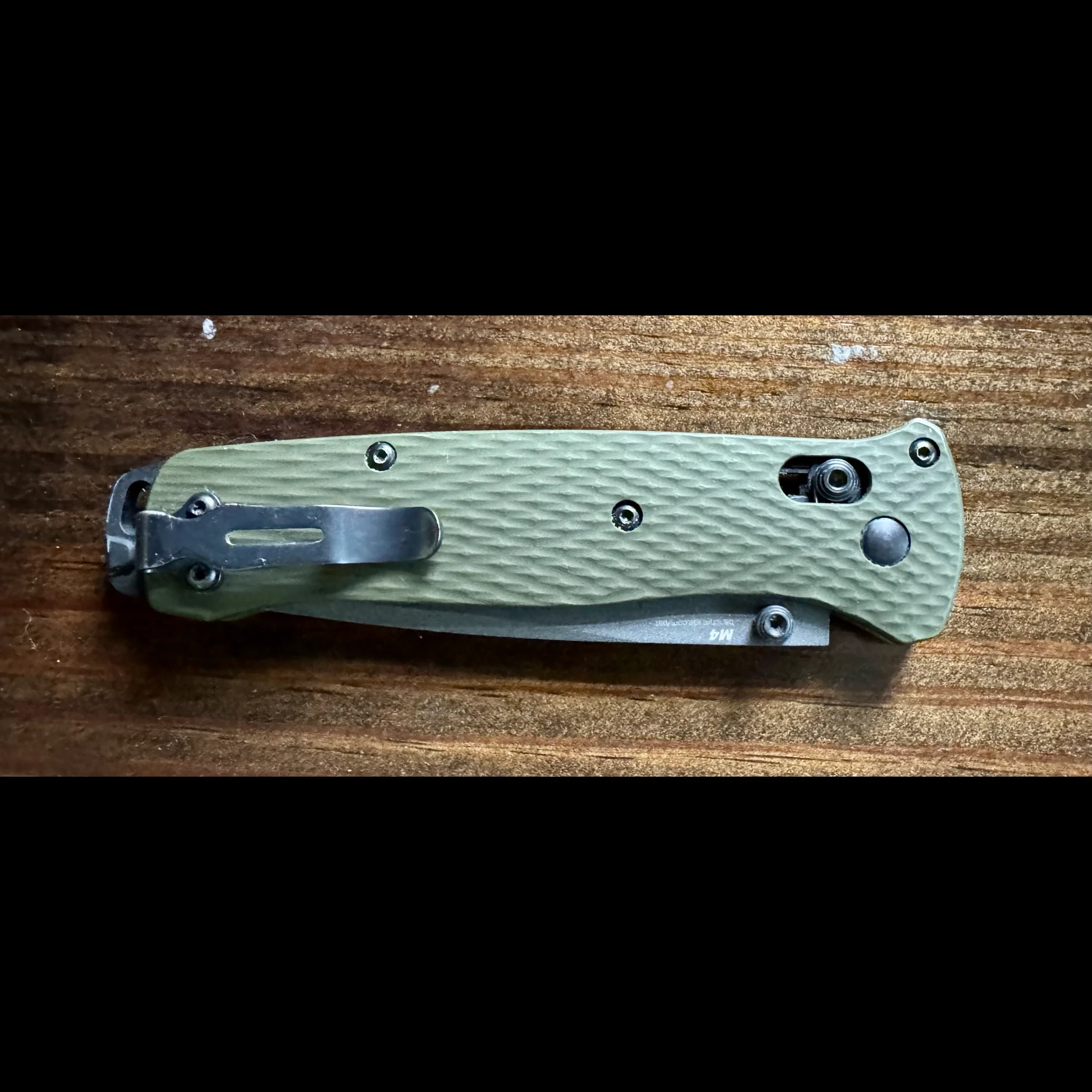Bladebinge - ** PRICE DROP! ** Benchmade Bailout AXIS Lock Green ...