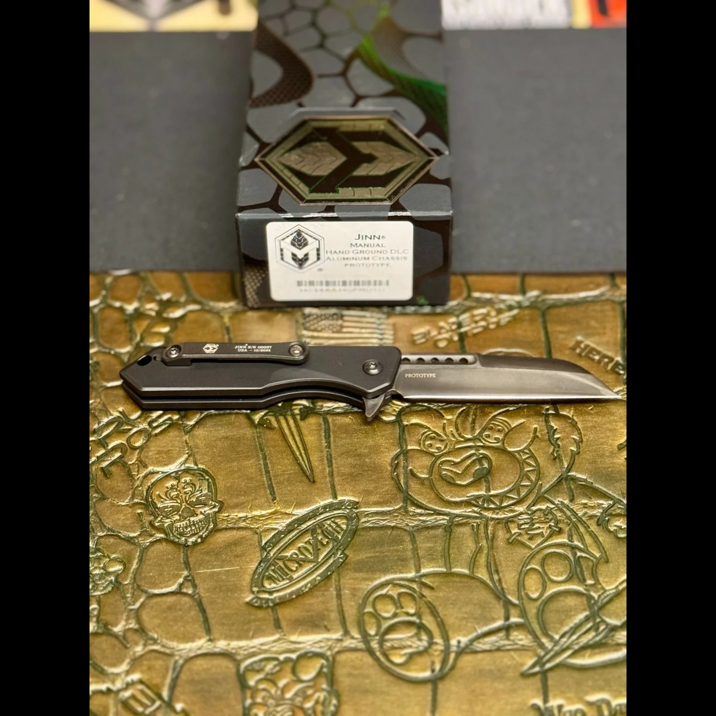 Bladebinge - Heretic Jinn Manual Prototype - BLK Aluminum - Hand