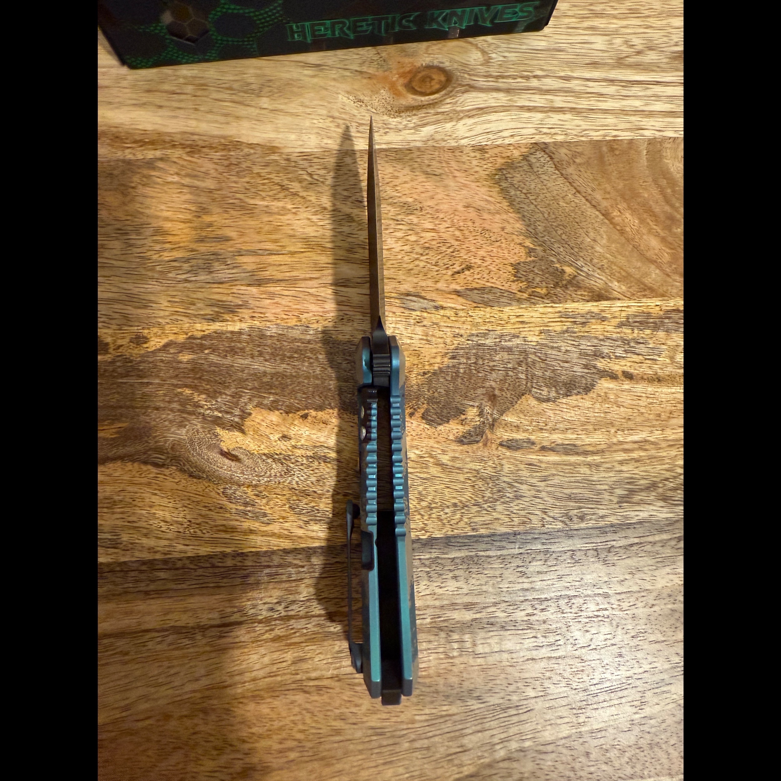 Bladebinge - Heretic Medusa V3 Manual - 90s Solo Cup Anodization