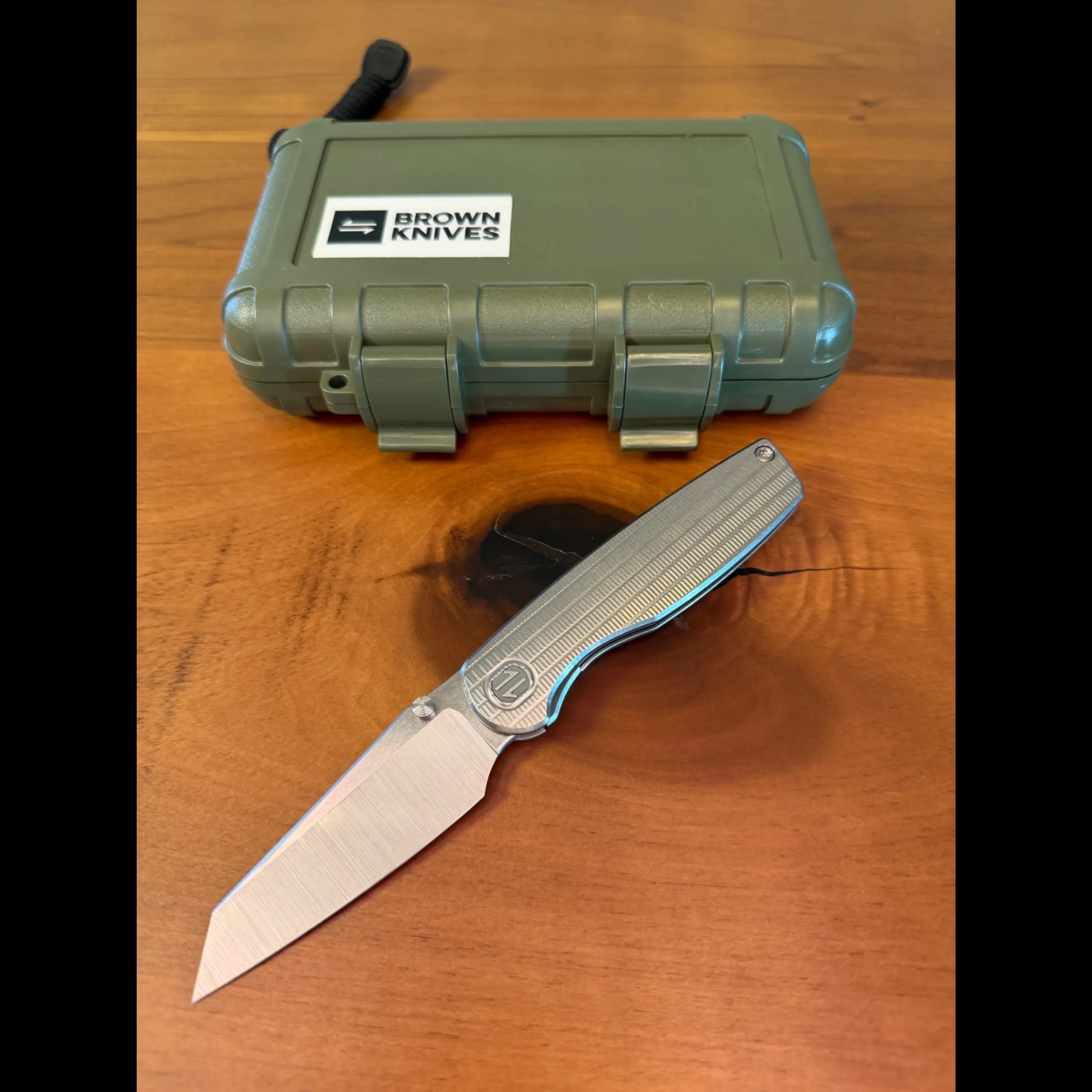 Bladebinge - Brown Knives Cortex Mini - CPM MagnaCut - Titanium Milling ...