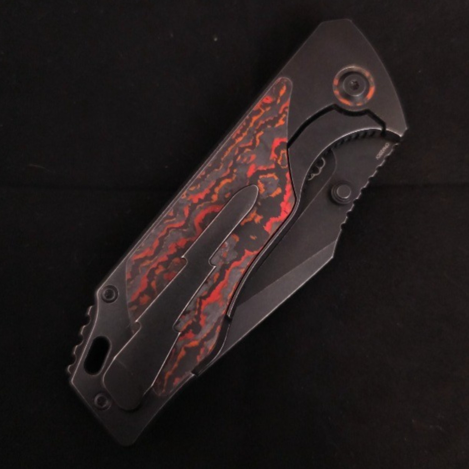 Bladebinge - St Nick exclusive SOC J-cape v4