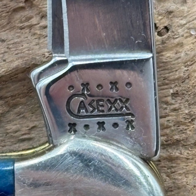 Bladebinge - Case XX 2000 USA 6249 W SS Copperhead Blue Jigged