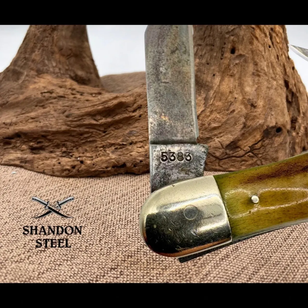 Bladebinge - CASE XX USA 1965-1969 Stag 3 Blade Split Back
