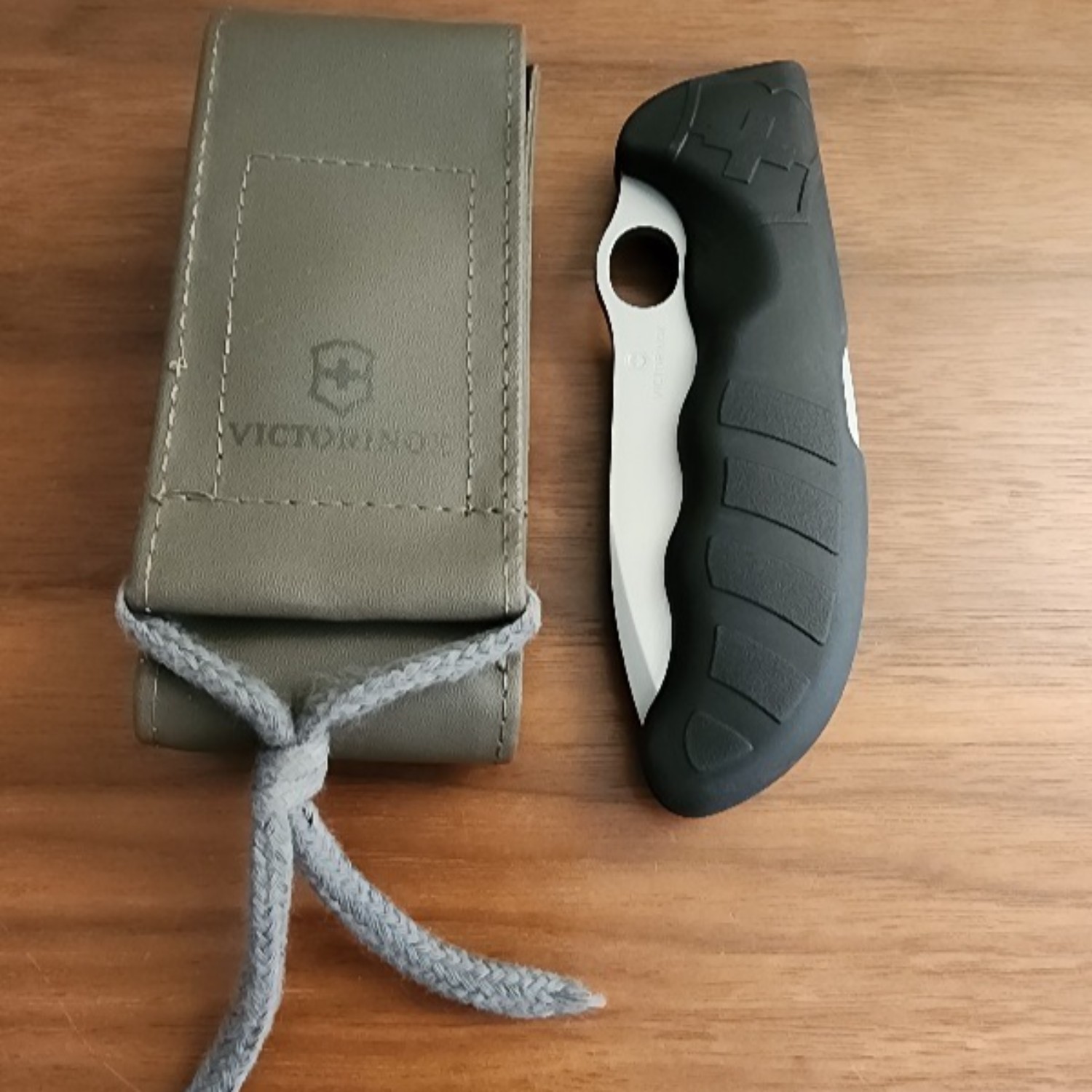 Bladebinge VICTORINOX SWISS HUNTER PRO