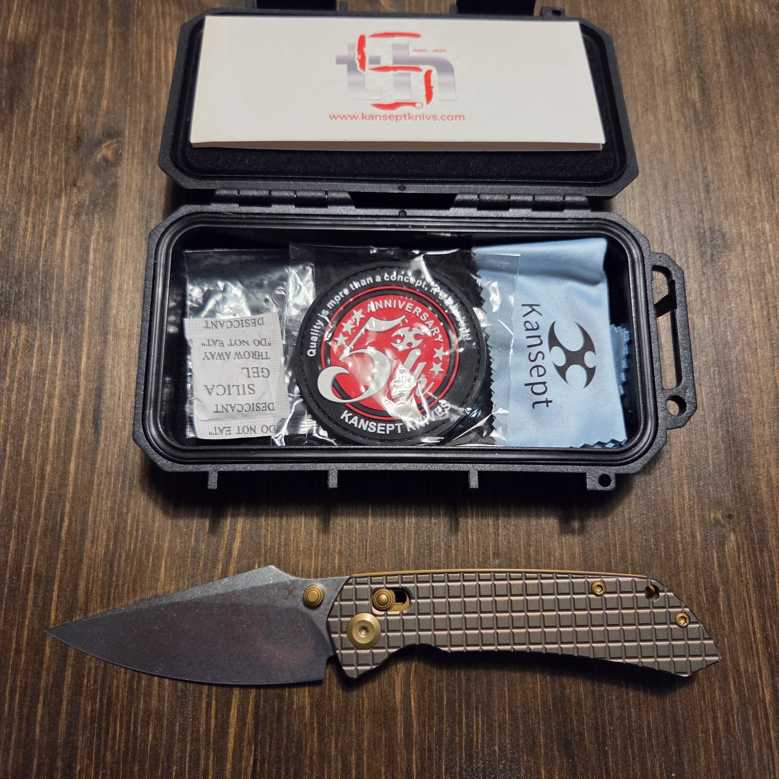 Bladebinge - KANSEPT Fenrir Crossbar Lock Knife Bronze Titanium