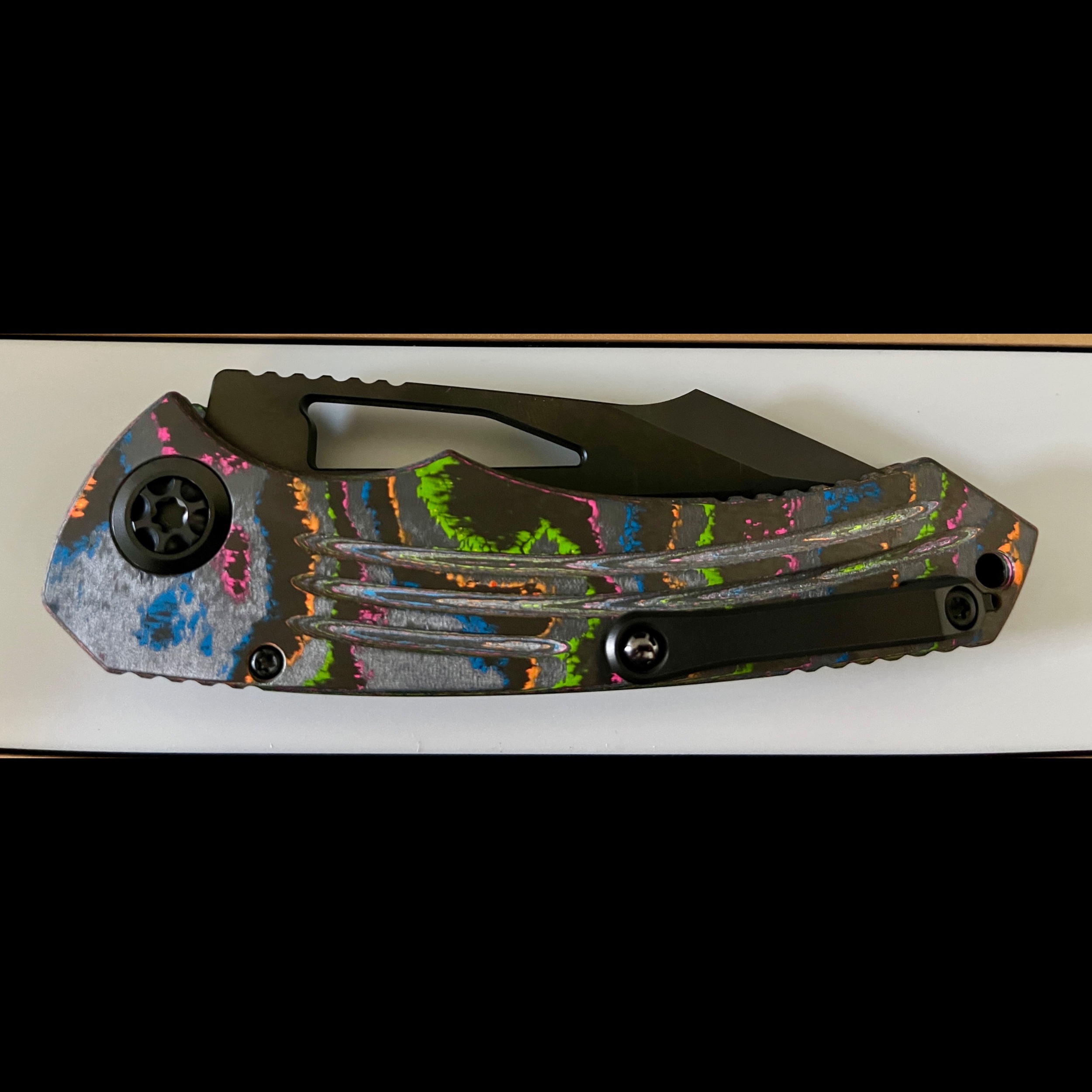 Bladebinge - Heretic Pariah Manual - Tanto DLC Magnacut - 80s Camo